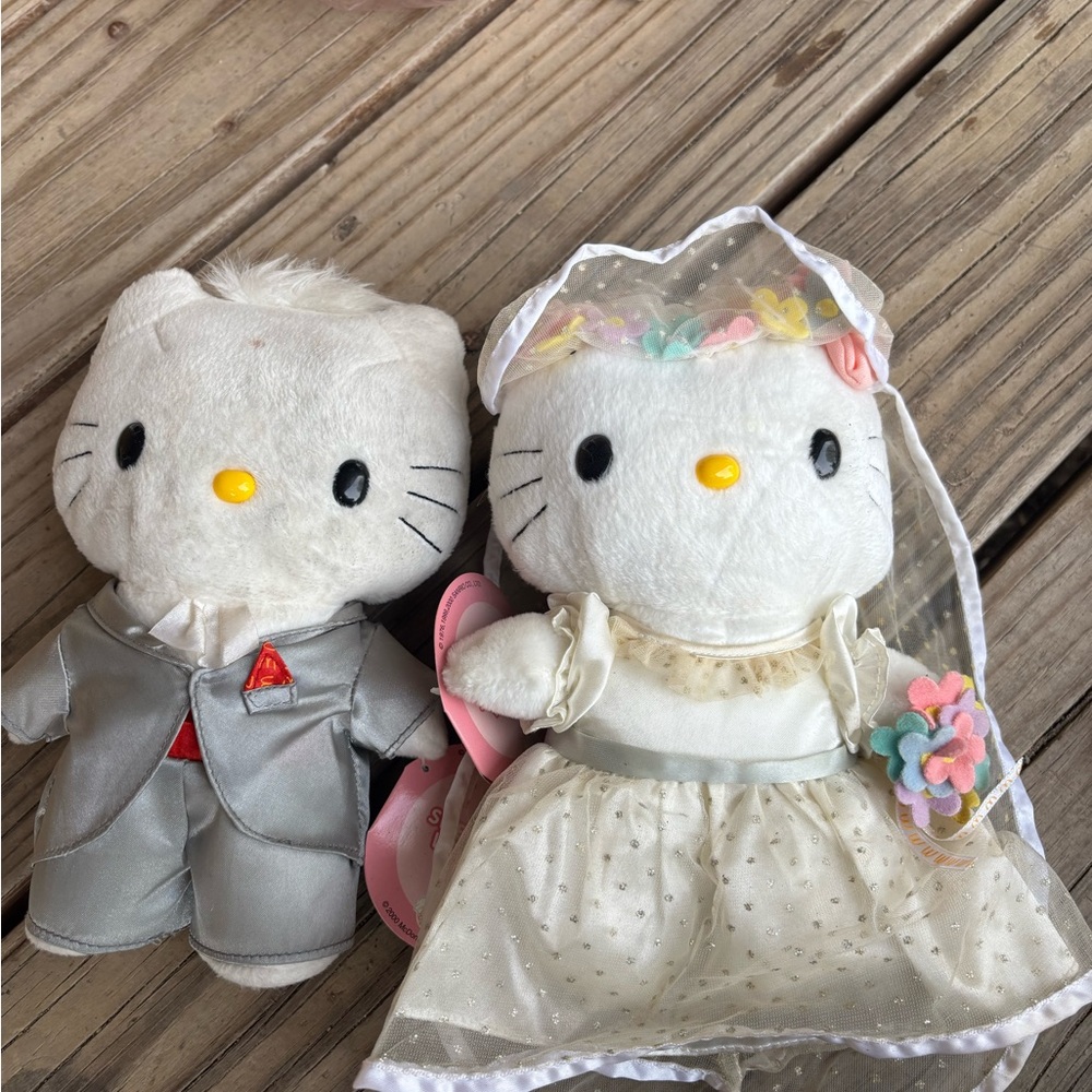 Hello Kitty Wedding Plush Set